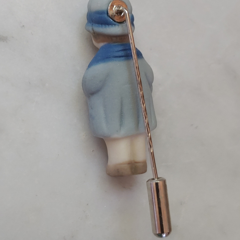 Vintage Hat Pin Brooch Art Deco 1920's 1930's Ceramic Girl Cloche‎ Hat Coat Doll - Picture 7 of 8